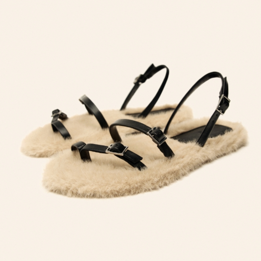 Zara FLAT Faux FUR Sandals